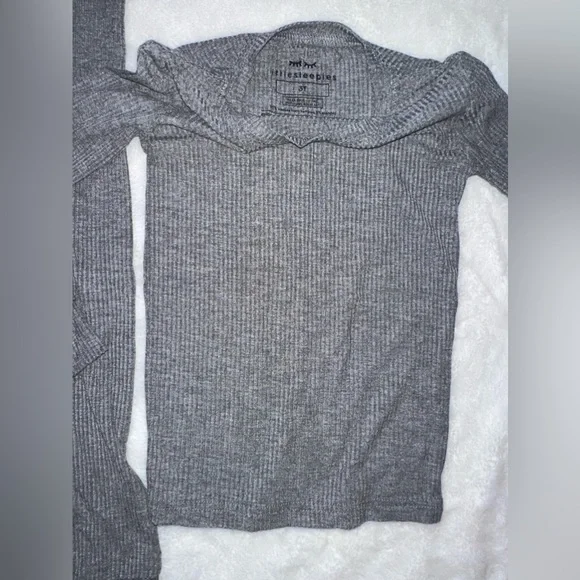 Like New LS Charcoal Ribbed Set